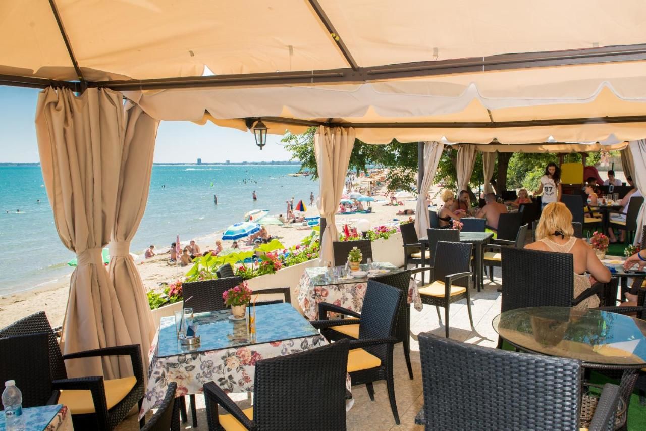 Отель Iris Beach Hotel Свети-Влас-13